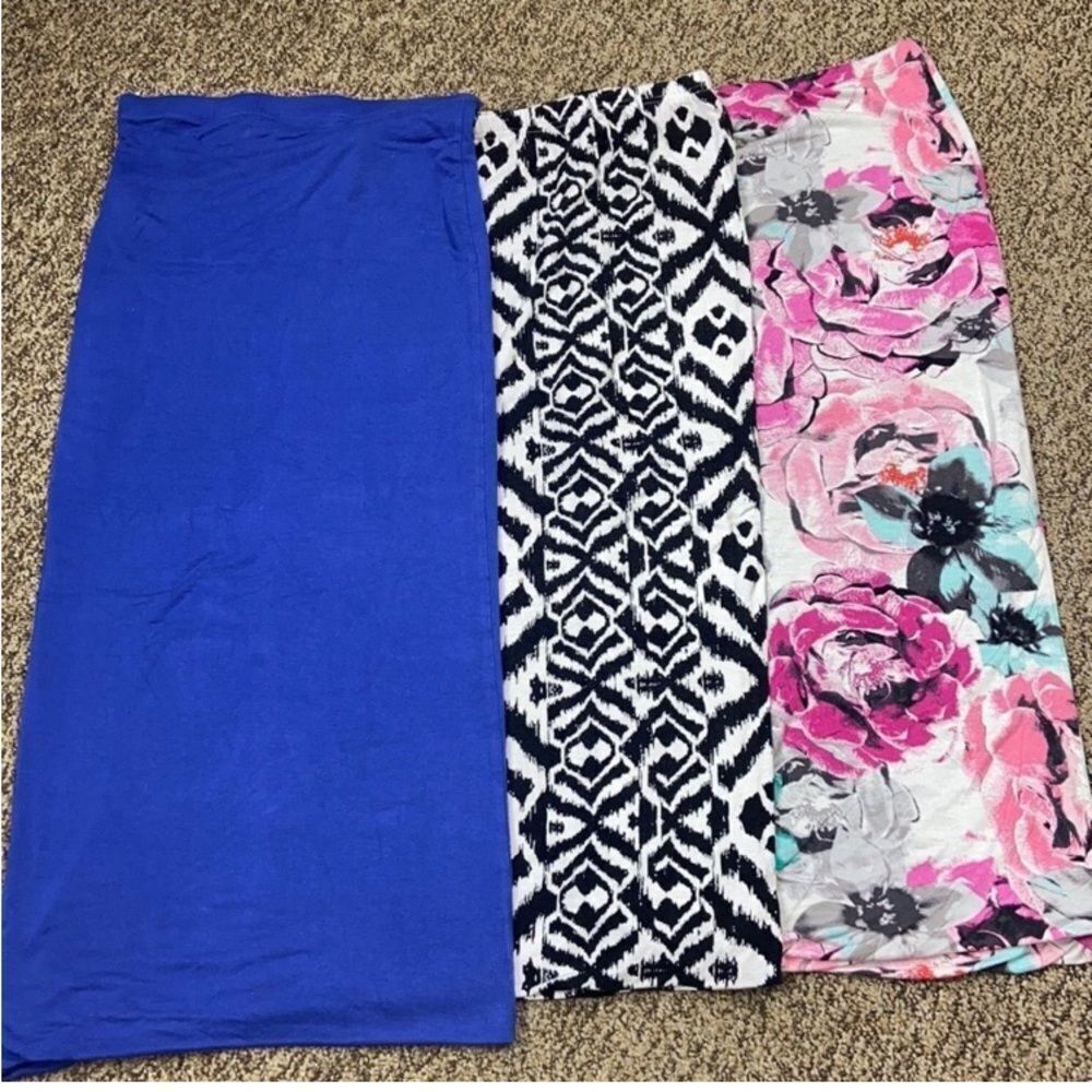 Bisou Bisou And Jeans By Buffalo Maxi Skirt Trio - Blue, Black & White, Floral